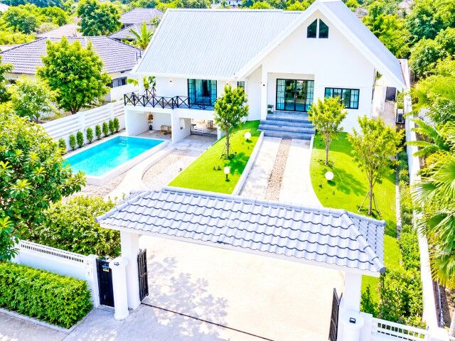 Bangkok, Villas, THB 34998,  150 Sq. Feet,  กอล์ฟคลับ พื้นที่ส่วนตัวครบครัน ม.แ