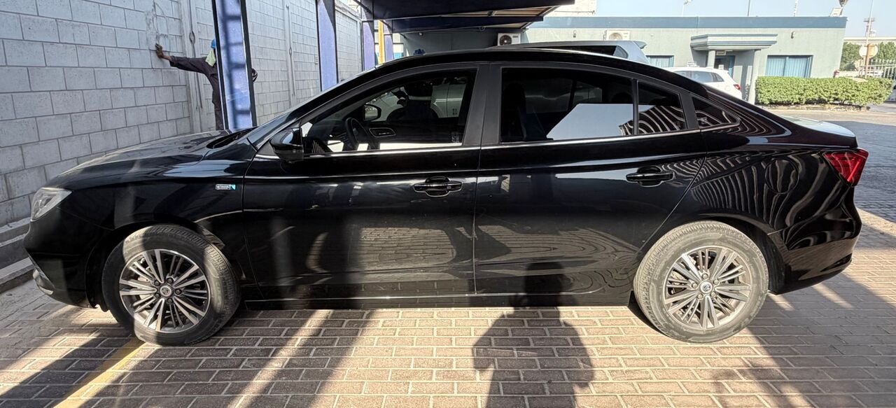 Asker, Vehicles, Cars & Trucks , BHD 4000,  MG 5,  2023,  Automatic,  48000 KM,
