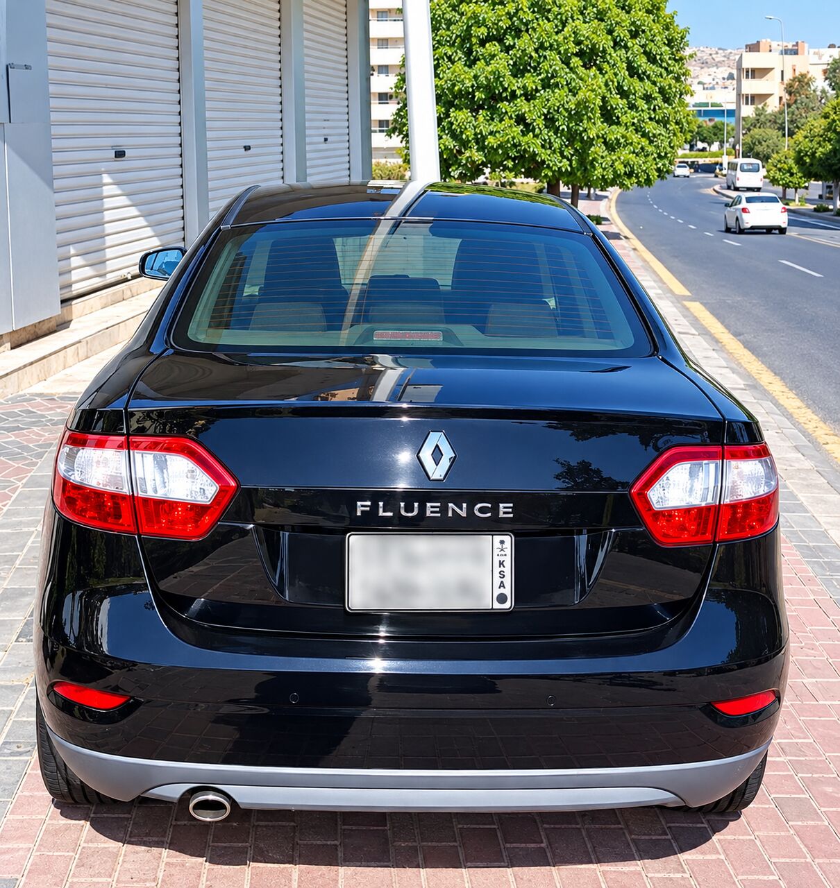 Abha, Vehicles, Cars & Trucks , SAR 14000,  Renault Fluence,  2015,  Automatic,  177000 KM,  SAR14000,