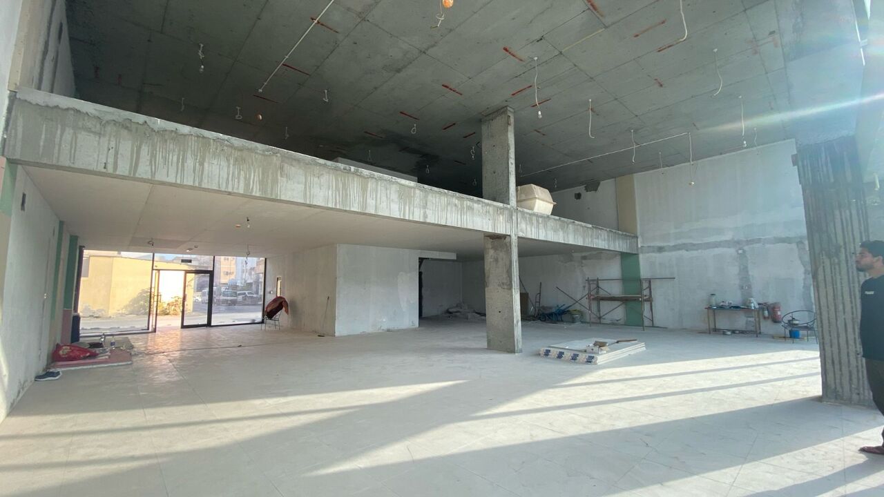 Sitra, Shops, BHD 2500,  400 Sq. Meter,  BRAND NEW SHOWROOM FOR RENT IN SITRA | HIGHWAY SIDE