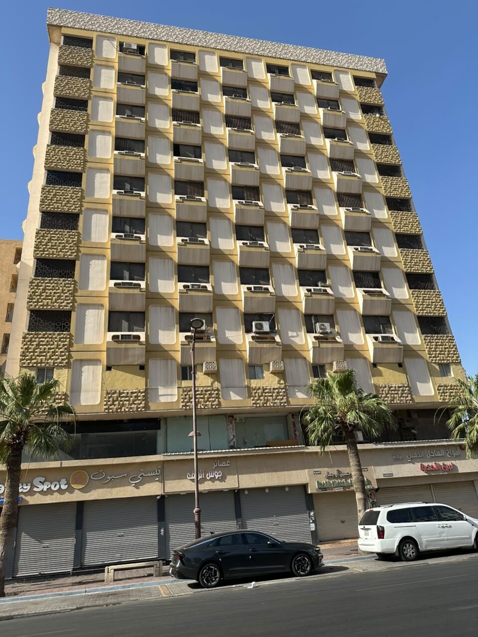Dammam, Rooms for Rent, SAR 600/month,  Furnished,  SAR 600/month, Room Available For 1 Professional Flat Mate (Preferably Indian Muslim)