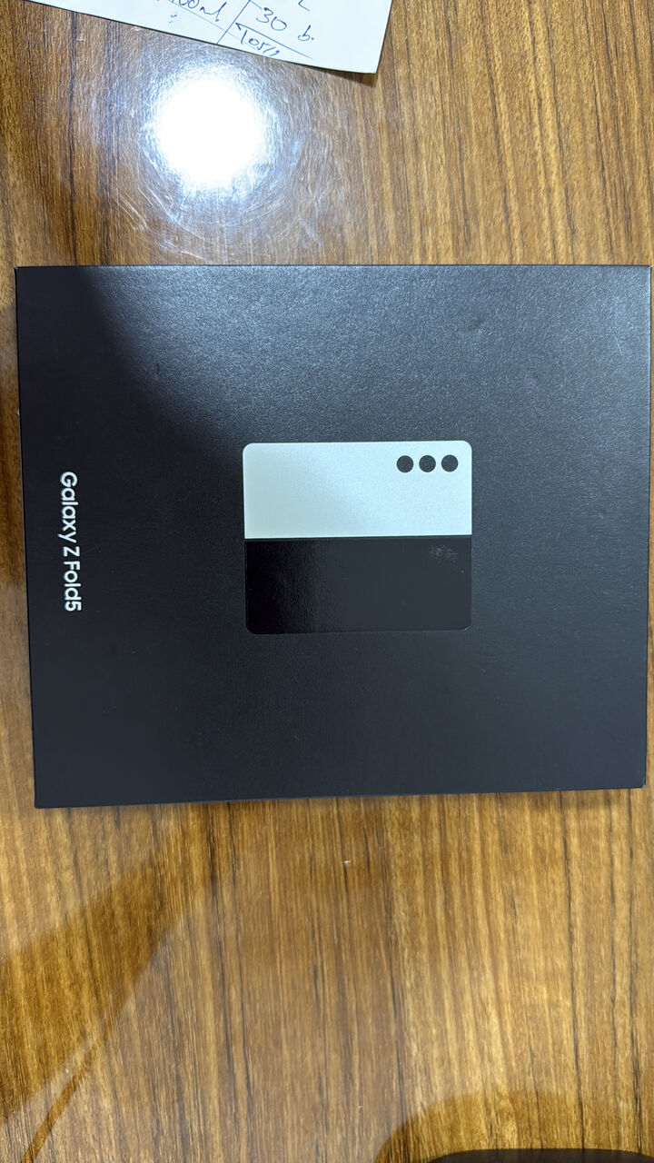 Sitra, Mobile Phones, BHD 375,  Brand New Z Fold 5 (512) Gb For Sale With One Year Warranty,Sealed New Phone, Box Not Open