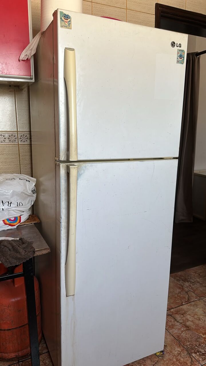 Al Jubail Al Balad, Appliances, SAR 450,  LG Refrigerator For Sale &ndash; Good Condition