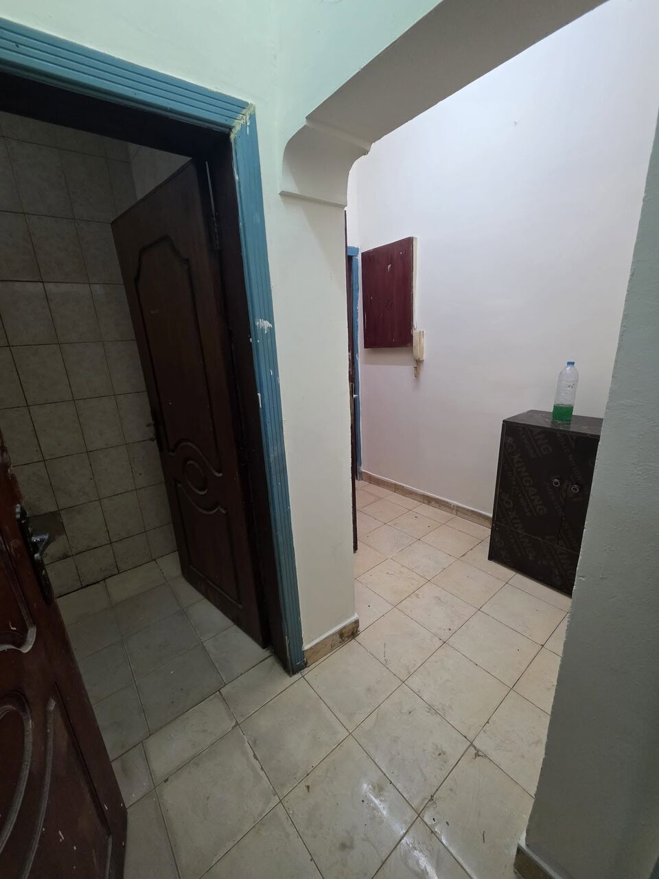 Gudaibiya, Apartments, Flats, Houses & Villas, BHD 130/month,  Big Studio Flat For Rent In Gudaibiya With EWA  Nearby Mustafa Mosque