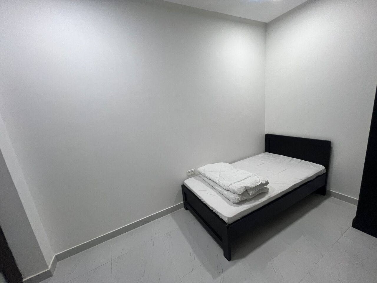 Sanabis, Apartments, Flats, Houses & Villas, BHD 145/month,  Furnished,  Studio,  LOVELY STUDIO FOR RENT IN SANABIS