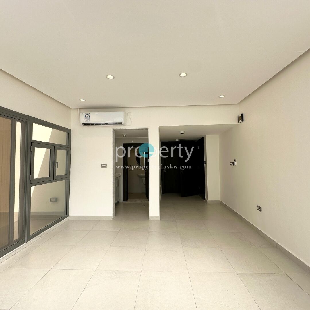 Mishref, Apartments, Flats, Houses & Villas, KWD 950/month,  4 BR,  Spacious 4 Master Bedroom Floor For Rent In West Mishref