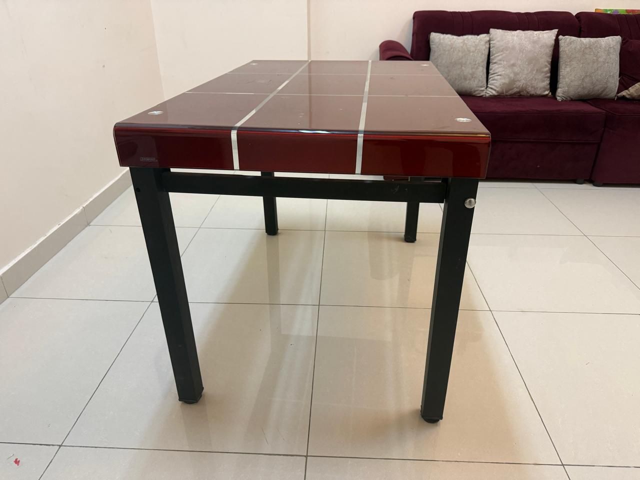 Al Thuqbah, Furniture, SAR 100,  Table And Fan