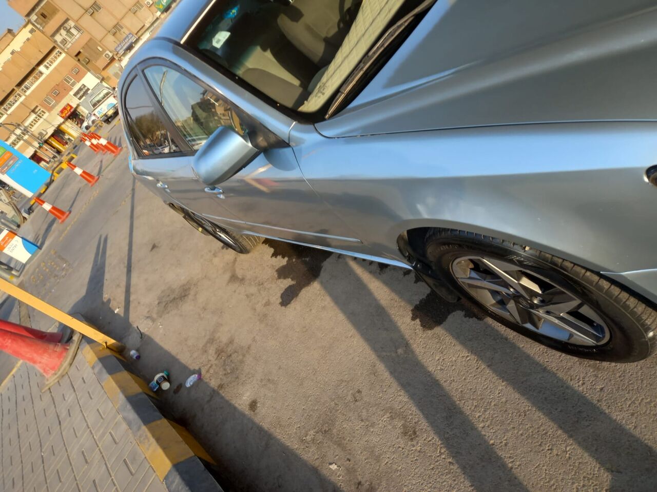 Riyadh, Vehicles, Cars & Trucks , SAR 12,  Hyundai Sonata,  2006,  Automatic,  359187 KM,  Hyundai -Sonata Car For Sale In Riyadh &ndash; SAR 12,000 (Slightly Negotiable)