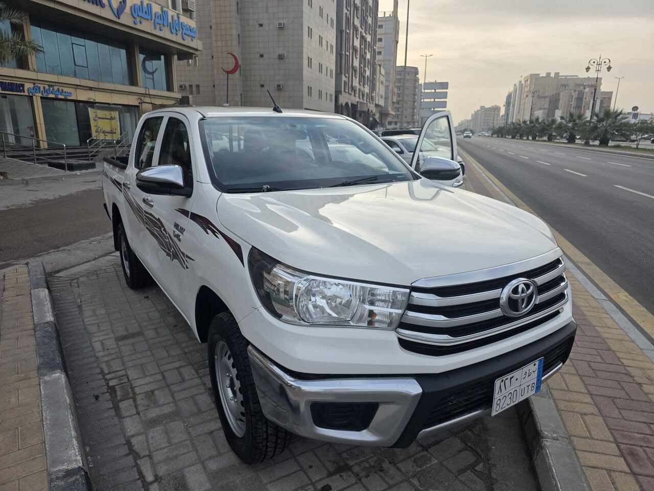 Riyadh, Automotive, Toyota Hilux 2024 For Rent