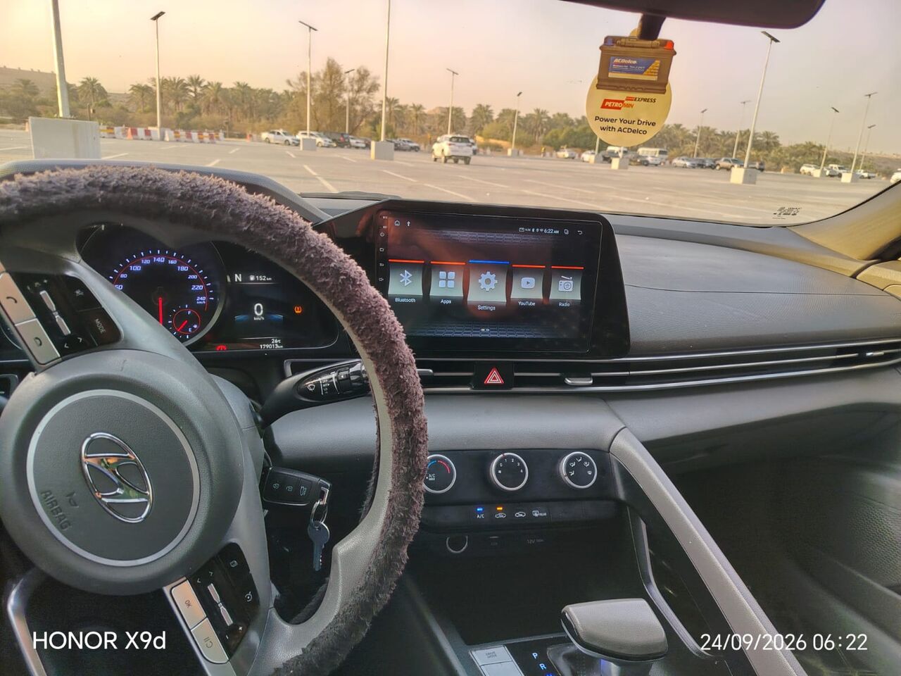 Riyadh, Vehicles, Cars & Trucks , SAR 45,  Hyundai Elantra,  2022,  Automatic,  180000 KM,    For Sale