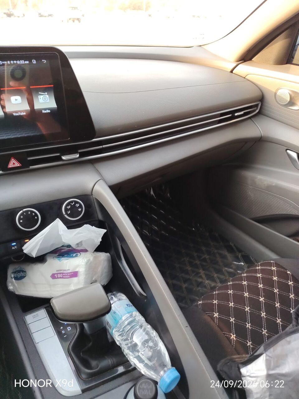 Riyadh, Vehicles, Cars & Trucks , SAR 45,  Hyundai Elantra,  2022,  Automatic,  180000 KM,    For Sale