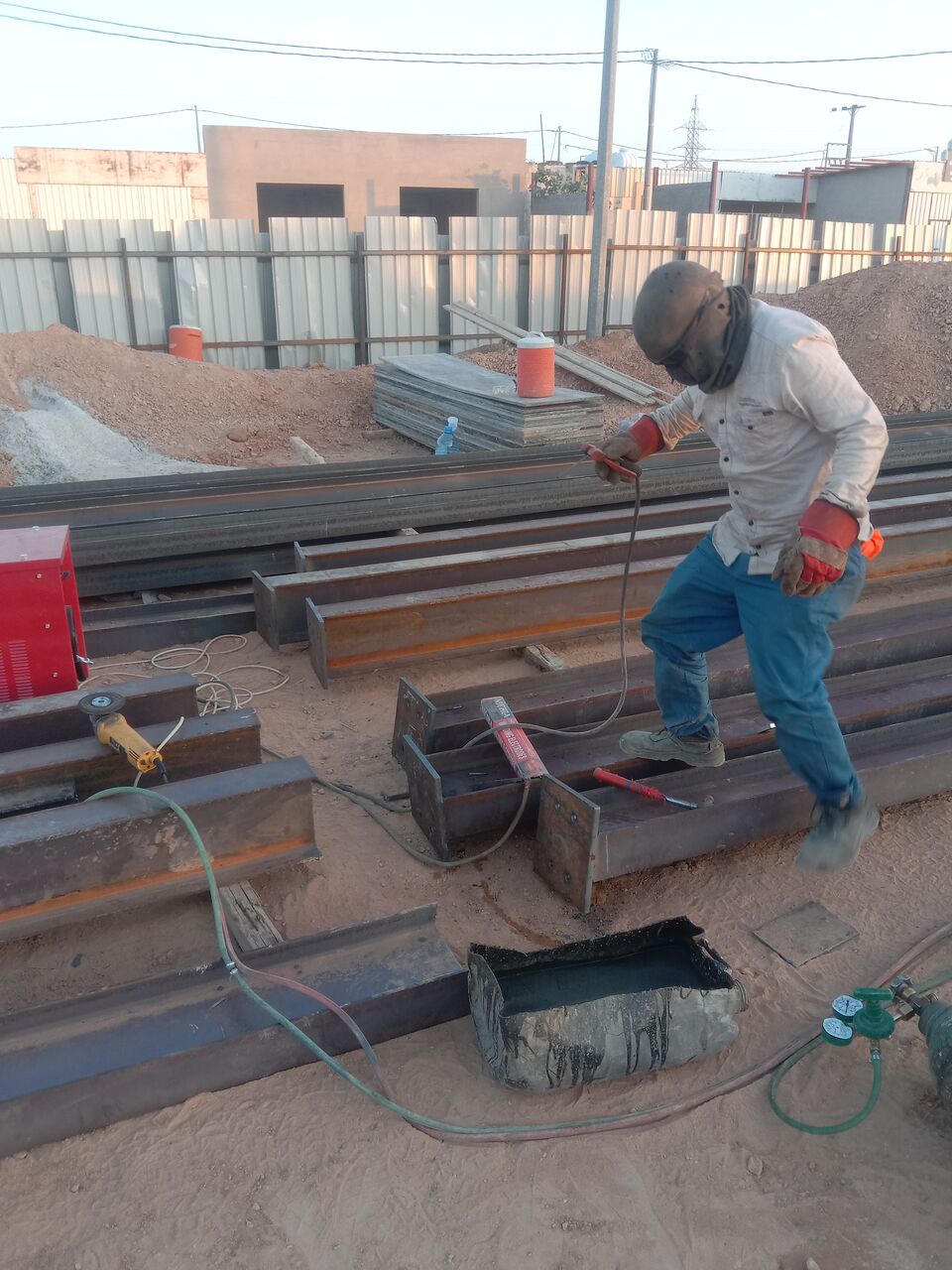 Riyadh, Construction, Where House & Hangers