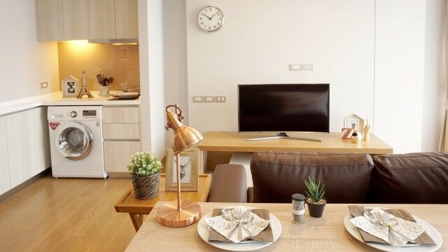 Bangkok, Villas, THB 29000,  38 Sq. Meter,  The Lumpini 24 Safe Convenient 19th Floor BTS PhromPhong