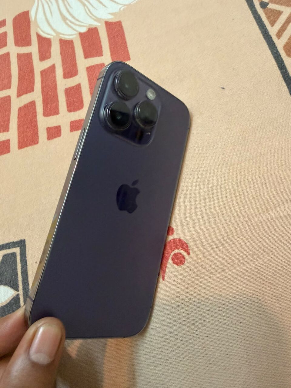 Jeddah, Mobile Phones, SAR 2000,  Iphone 14 Pro And Iphone 13