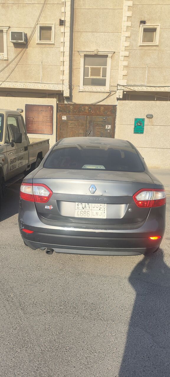 Abqaiq, Vehicles, Cars & Trucks , SAR 14000,  Renault 10,  2015,  Automatic,  218910 KM,  Renault Fluence