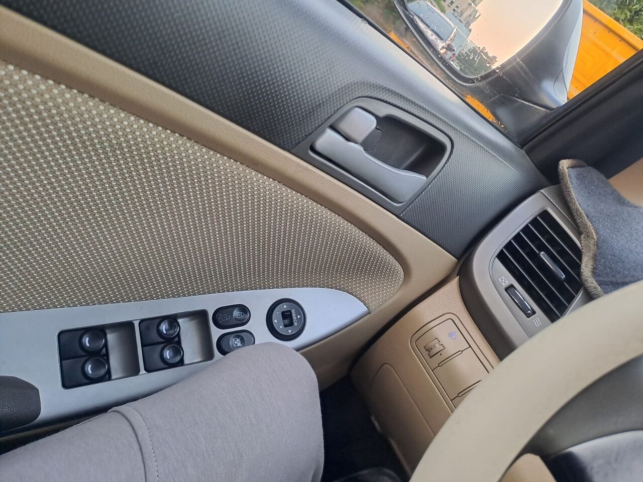 Al Safa, Vehicles, Cars & Trucks , SAR 21500,  Hyundai Accent,  2014,  Automatic,  178000 KM,     (ODO 178,000) SAR 21,500/-