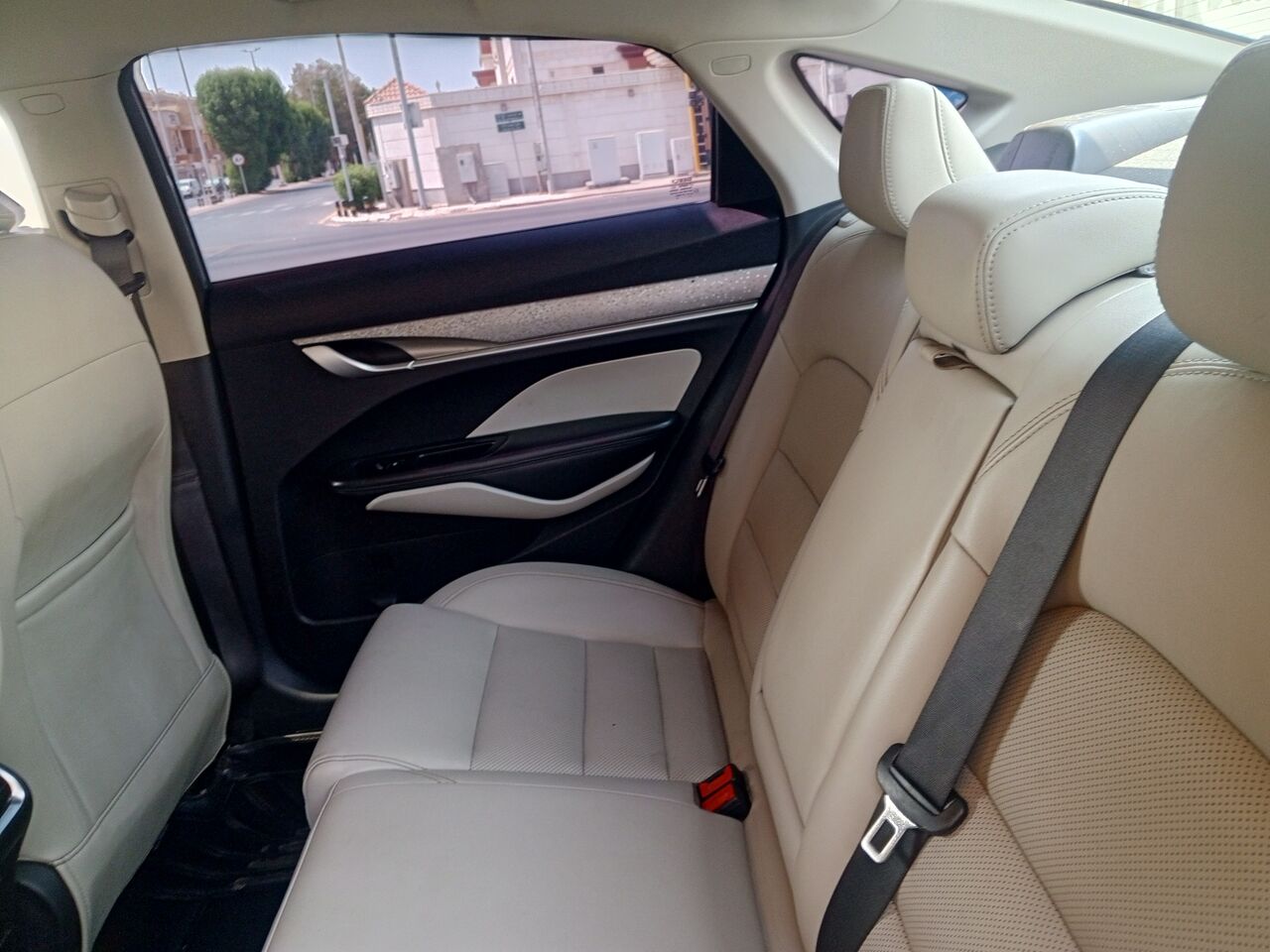 Jeddah, Vehicles, Cars & Trucks , SAR 25000,  Geely CK,  2022,  Automatic,  264230 KM,  Urgent Car Sale GEELY Binary Model  Push Button