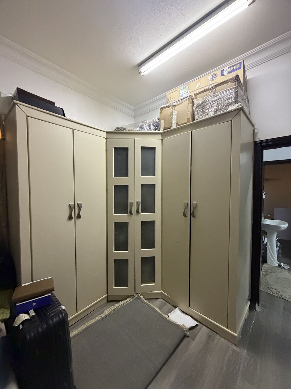 Al Yarmouk, Furniture, SAR 800,  I Want To See The Cupboard