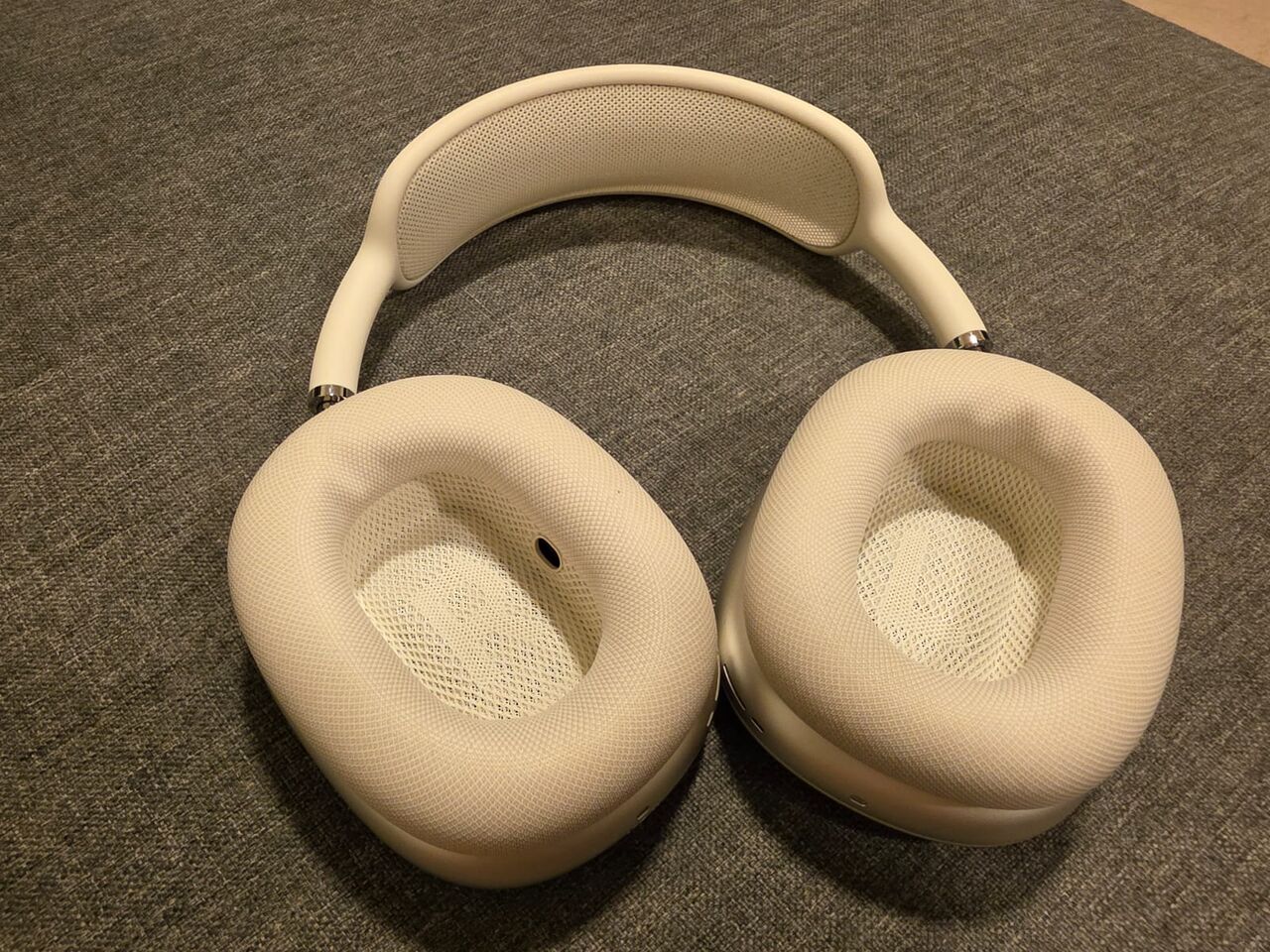 Al Sulaymaniyyah, Electronics, SAR 1000,  Apple Airpods Max (Type-C) Wireless Headphone
