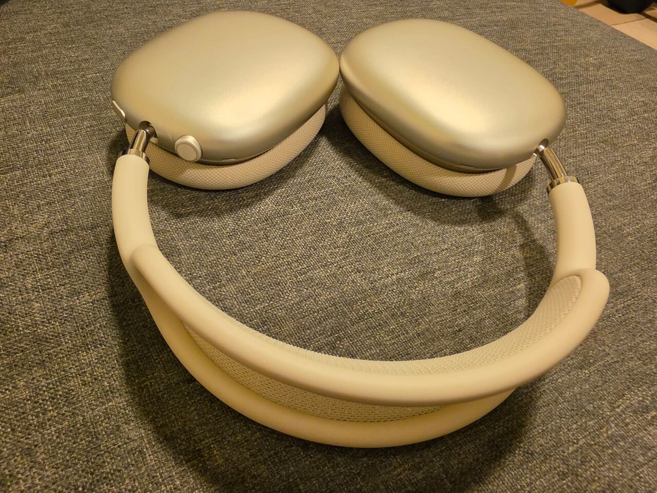 Al Sulaymaniyyah, Electronics, SAR 1000,  Apple Airpods Max (Type-C) Wireless Headphone