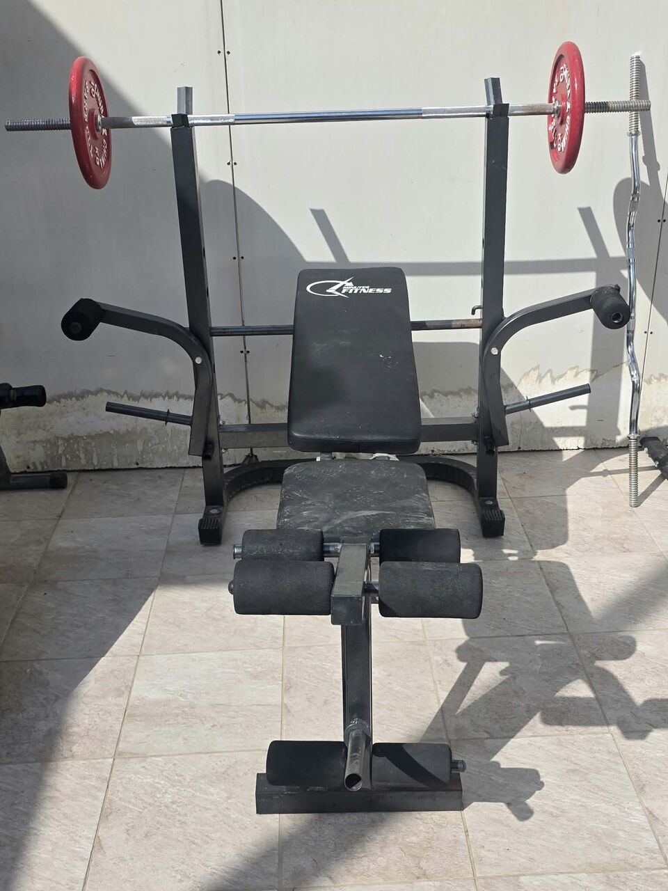 Olaya, General, Gym Equipment And Aquarium