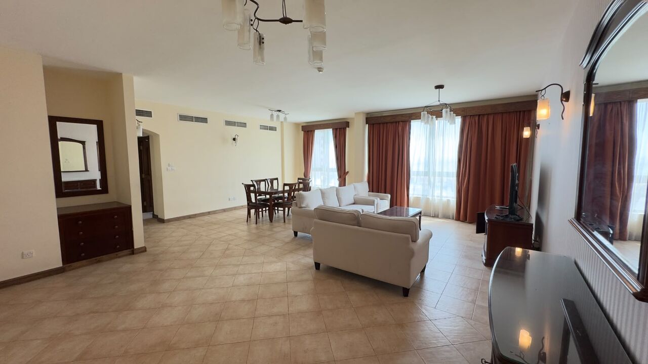 Sanabis, Apartments, Flats, Houses & Villas, BHD 420/month,  Furnished,  3 BR,  Spacious 3bed Room Fully Furnished Flat With Facilities.