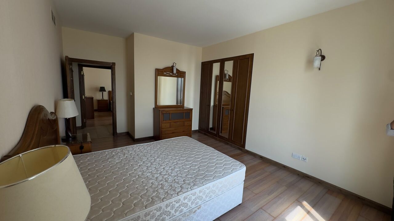 Sanabis, Apartments, Flats, Houses & Villas, BHD 420/month,  Furnished,  3 BR,  Spacious 3bed Room Fully Furnished Flat With Facilities.
