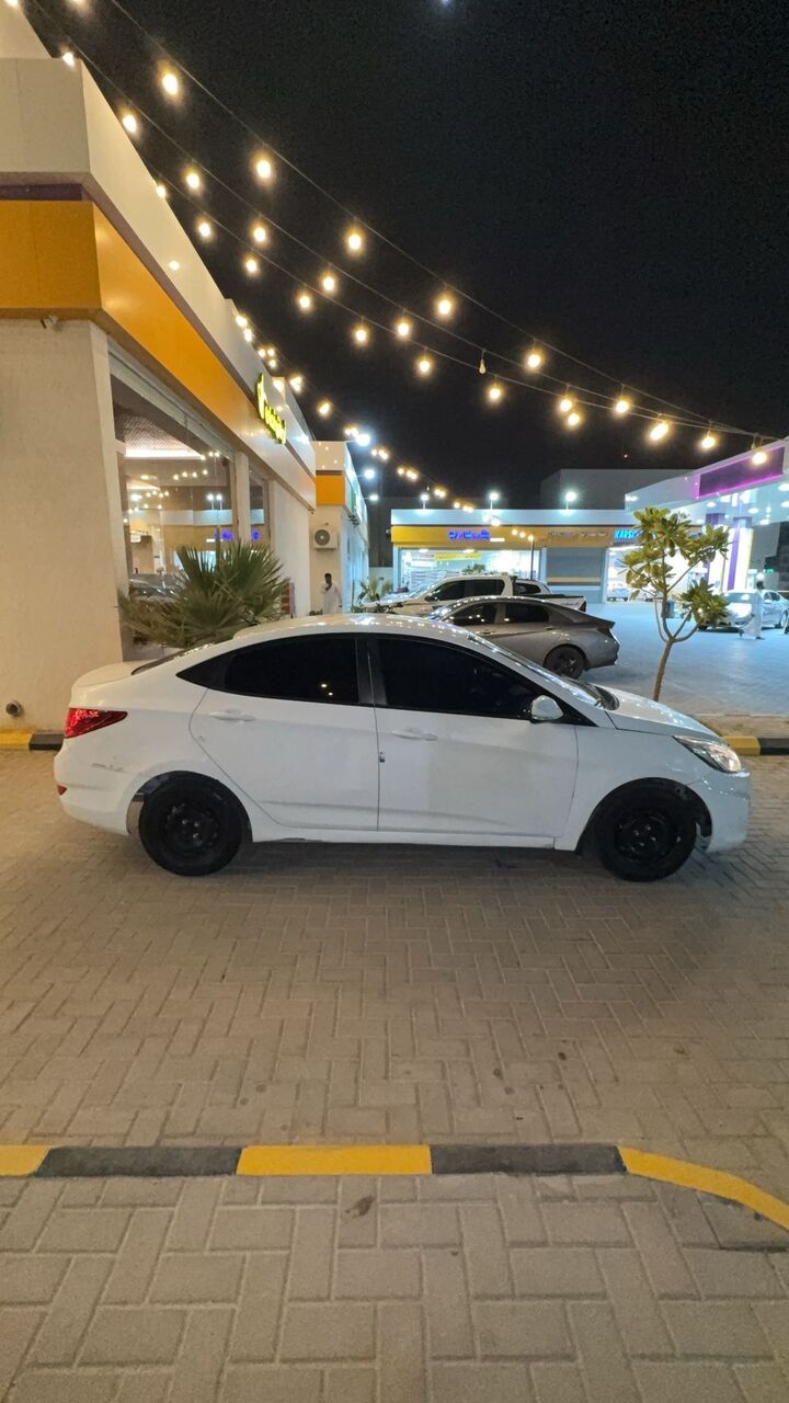 Riyadh, Auto Parts, SAR 10000,  2015 Hyundai Accent For Sale