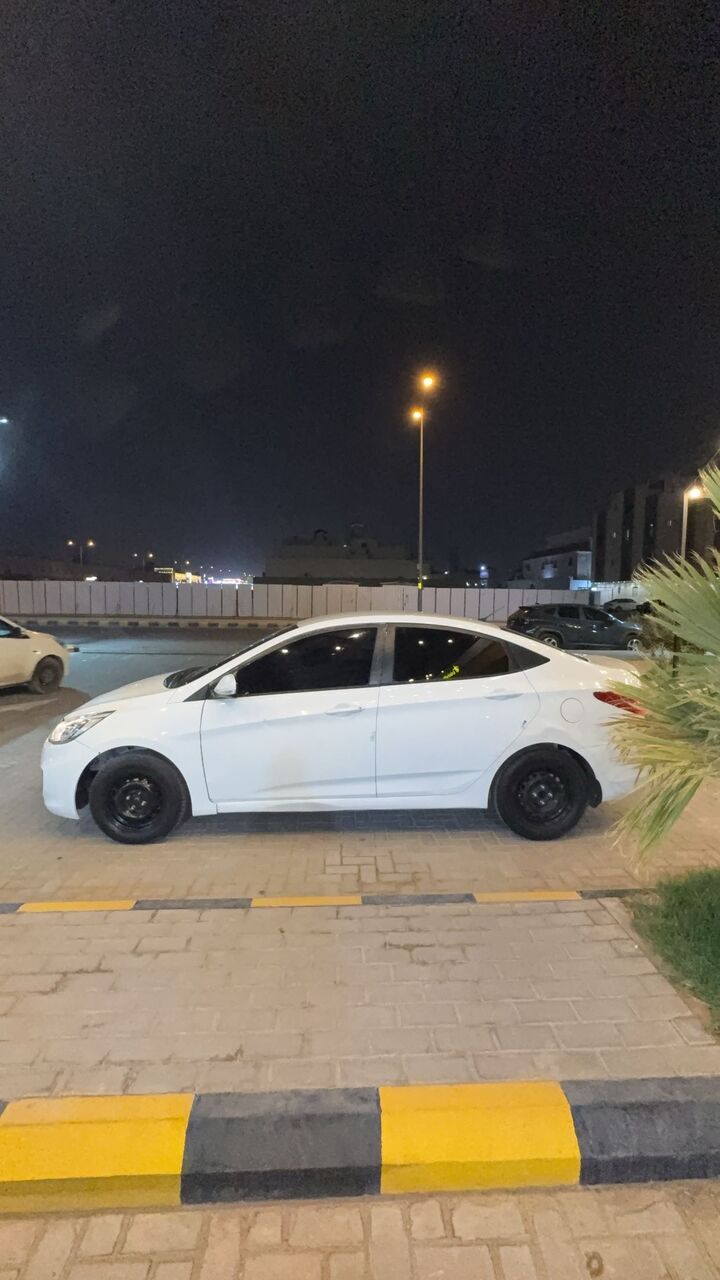 Riyadh, Auto Parts, SAR 10000,  2015 Hyundai Accent For Sale