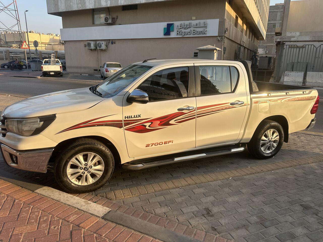 Dammam, Vehicles, Cars & Trucks , SAR 79000,  Toyota Hilux,  2016,  Manual,  310400 KM,