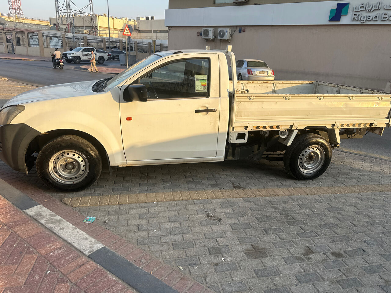 Dammam, Vehicles, Cars & Trucks , SAR 48000,  Isuzu D-MAX,  2016,  Manual,  231471 KM,