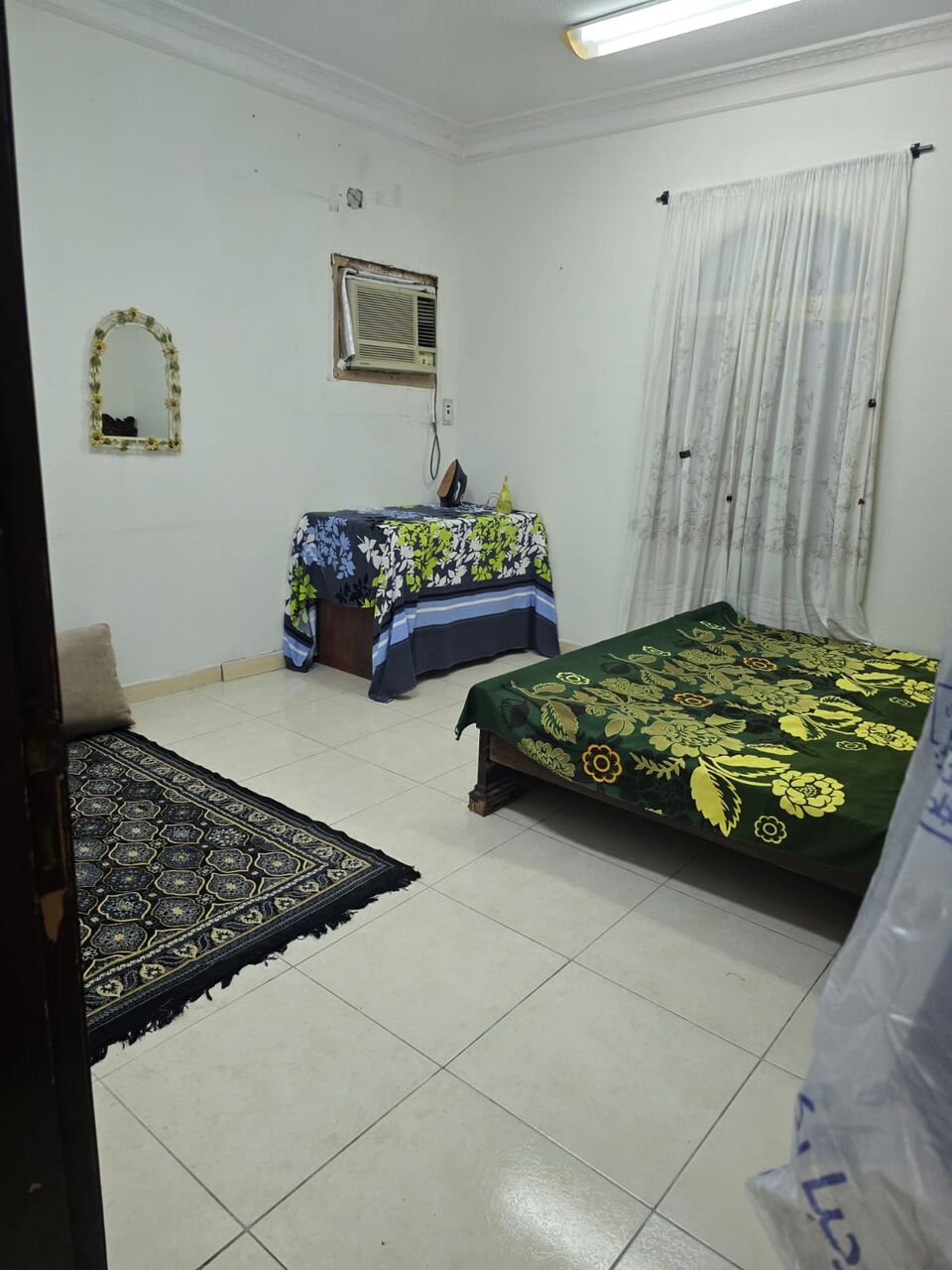 Akrabia, Apartments, Flats, Houses & Villas, SAR 1000/month,  Furnished,  1 BR,  Fully Furnished Bachelor Room For Rent (1 Executive Bachelor Only).