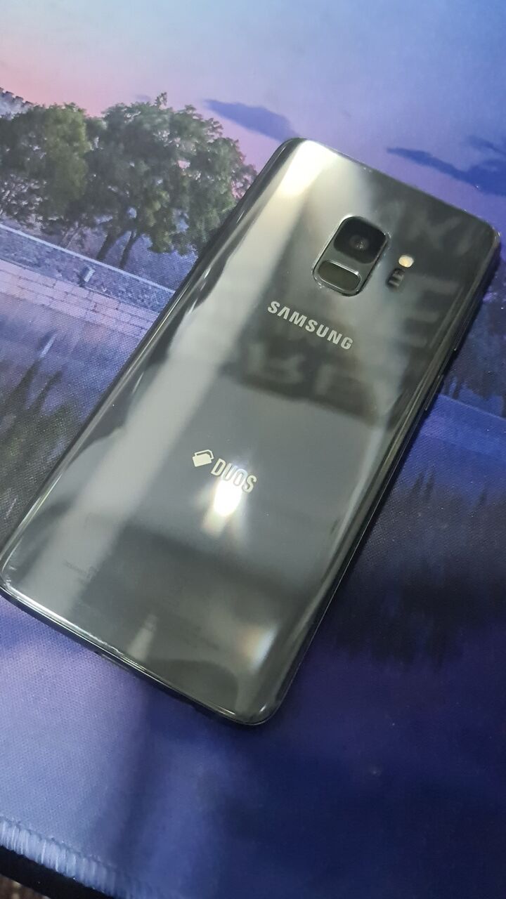 Manama, Mobile Phones, BHD 50,  Samsung S9 Clean Condition For 50 Bhd
