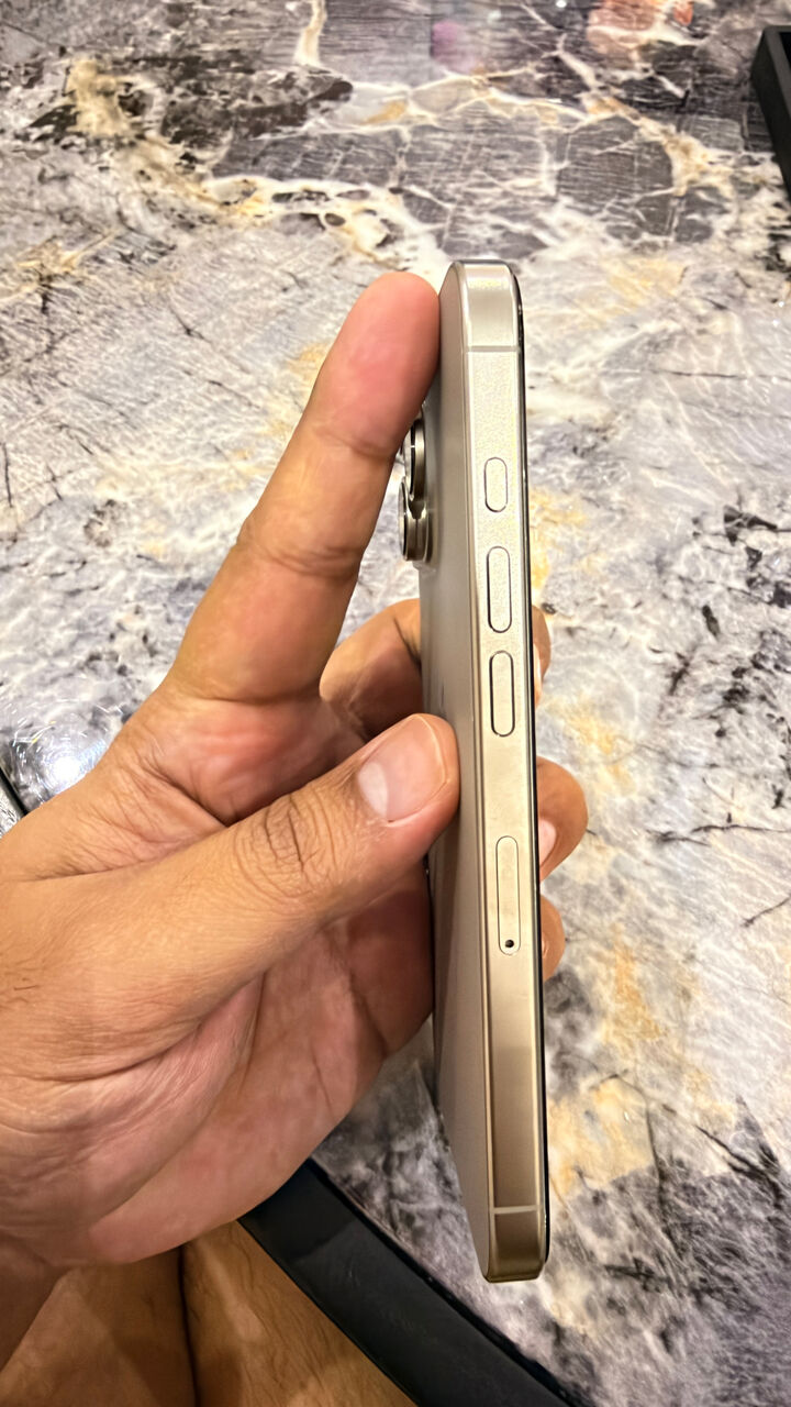 Riyadh, Mobile Phones, SAR 3000,  Iphone 16 Pro - 128 GB Natural Titanium