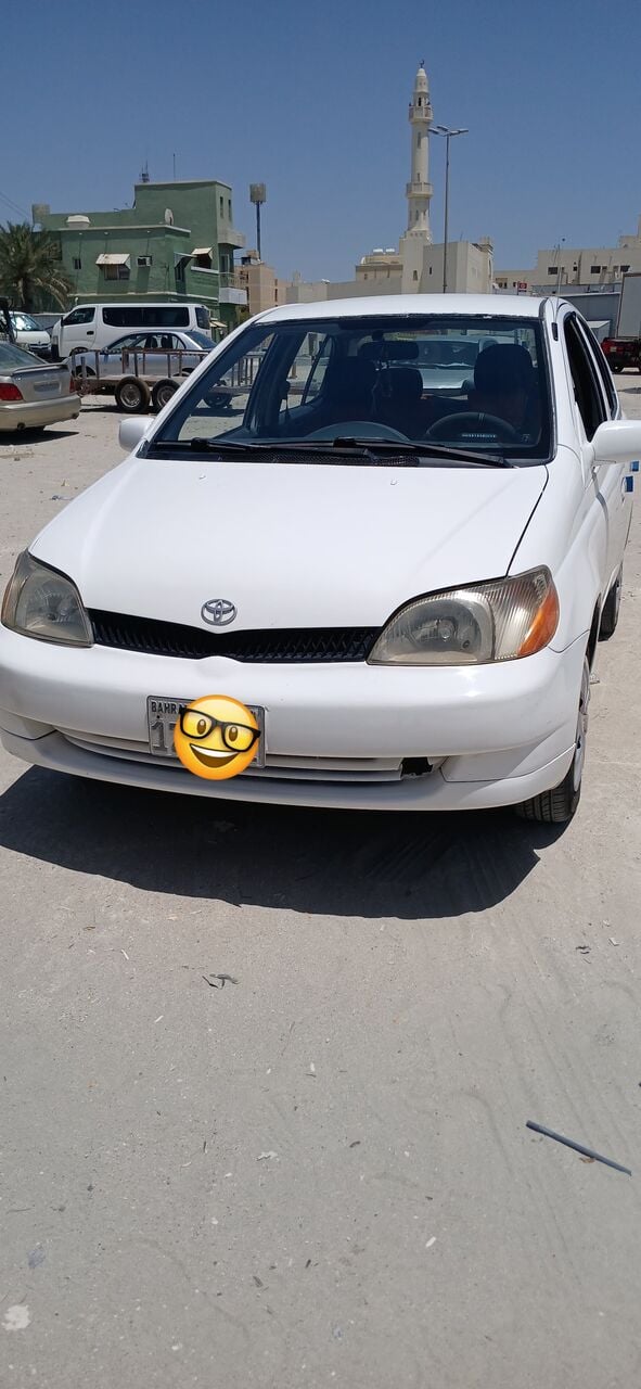 Manama, Vehicles, Cars & Trucks , BHD 800,  Echo 2000,  2000,  Automatic,  450000 KM,  Toyota Echo Engine 1.5 Model  Engine, Gear Perfect  Only Ac Compressor Need To Replace