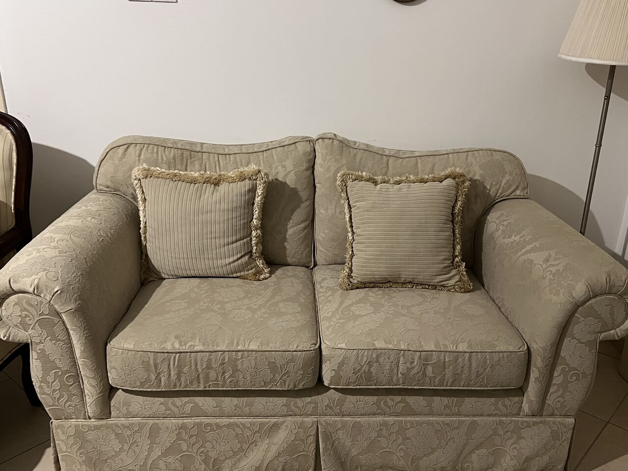 Jeddah, Furniture, SAR 2500,  Sofa Set 7 Seater Bought In 15000
