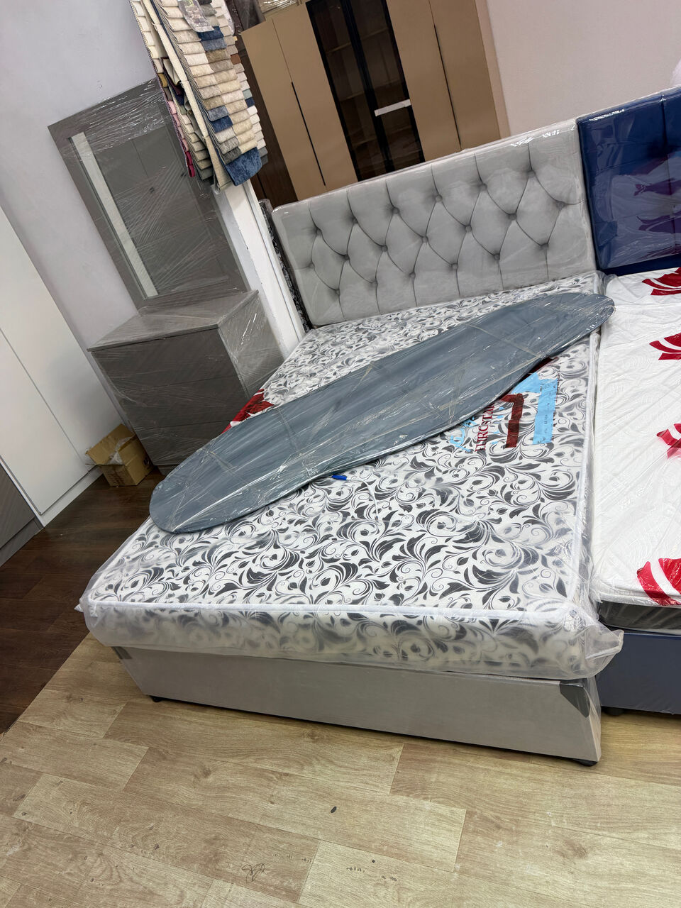Jeddah, Furniture, SAR 1500,  Queen Size Bedroom Furniture Set Are Available In Multiple Colors And Designs