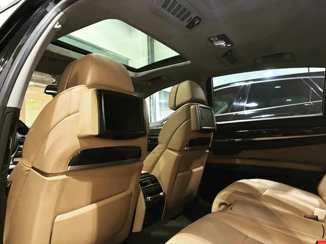 Amwaj Islands, Vehicles, Cars & Trucks , BHD 5500,  BMW 760Li,  2011,  Automatic,  133 KM,   V12 Fully Loaded Bahrain Agency