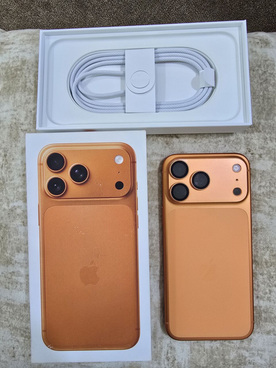 Hidd, Mobile Phones, BHD 550,  IPhone 17 Pro Max - 1 TB