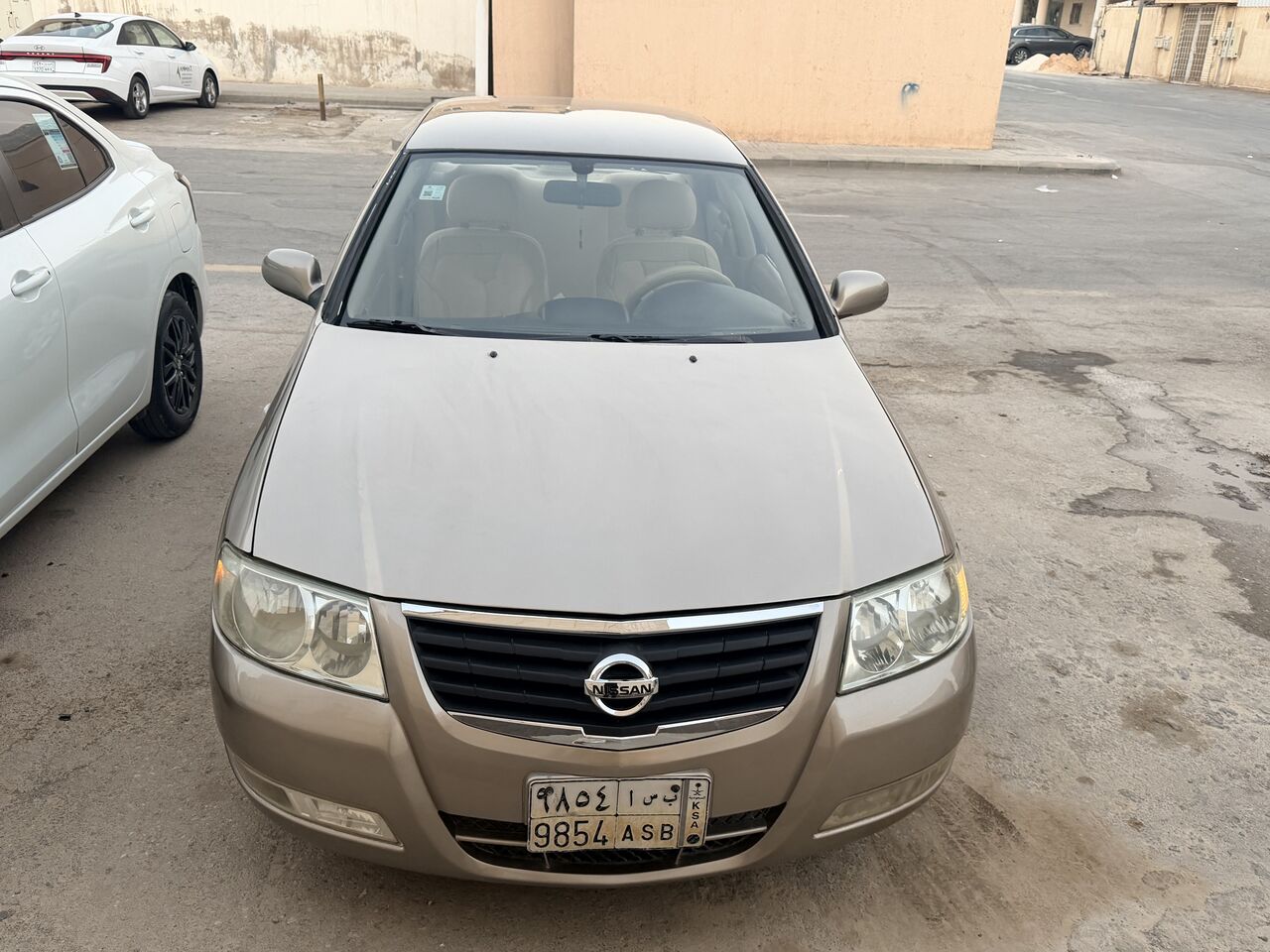 Riyadh, Vehicles, Cars & Trucks , SAR 12500,  Nissan Sunny,  2011,  Automatic,  330000 KM,