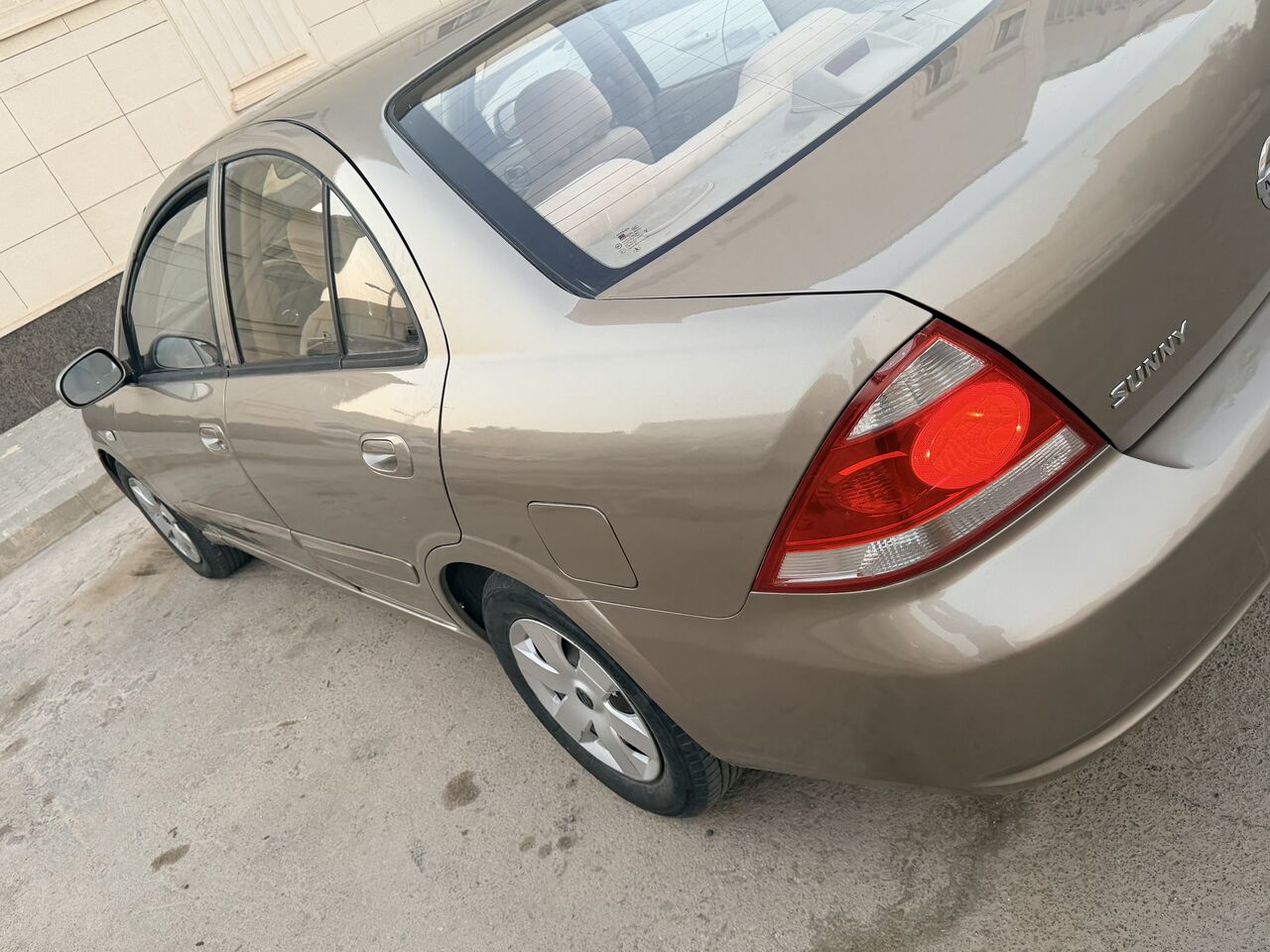 Riyadh, Vehicles, Cars & Trucks , SAR 12500,  Nissan Sunny,  2011,  Automatic,  330000 KM,