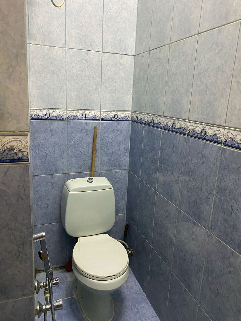 Hara, Apartments, Flats, Houses & Villas, SAR 1600/month,  Furnished,  1 BR,  A Spacious Room Available In A Family Flat For Single Executive Bachelor