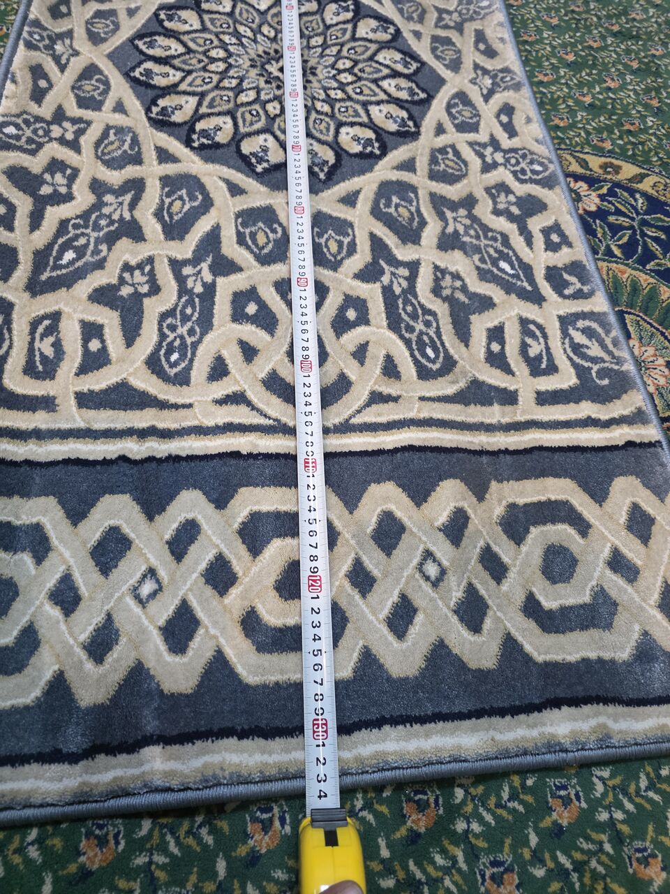 Riyadh, Household Items, SAR 70,  Prayer Mat. Premium / Sajjadah