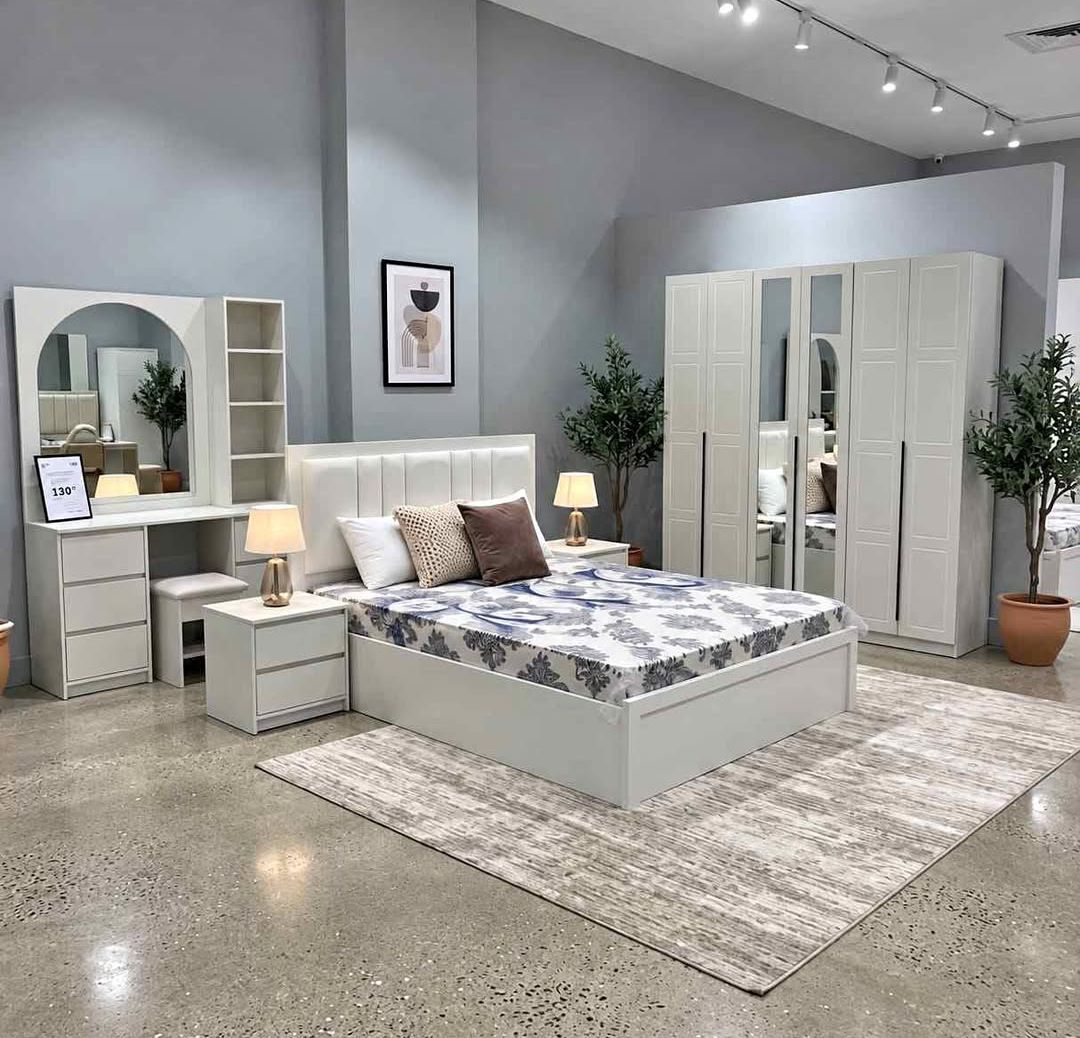 Jeddah, Furniture, SAR 5,  Modern Bedroom Set For Sale