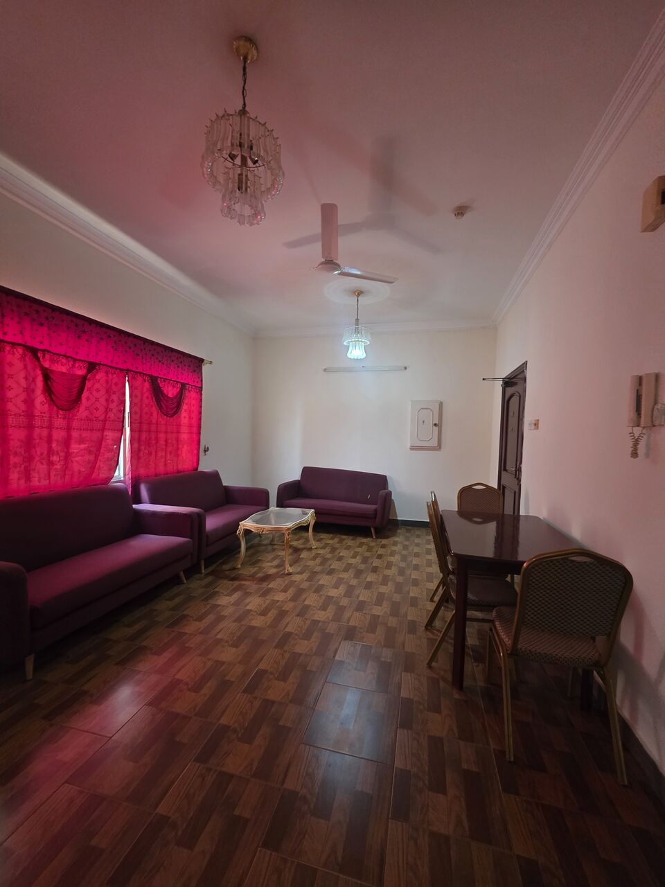 Mahooz, Apartments, Flats, Houses & Villas, BHD 280/month,  Furnished,  2 BR,  Parking , Balcony & WiFi - Fully Furnished 2 BHK Flat With Ewa @ 280/BD In Mahooz