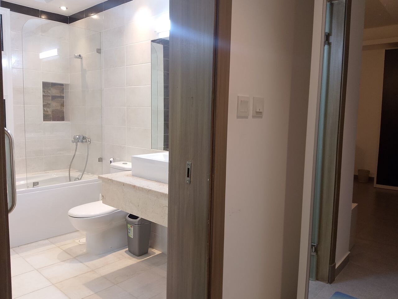 Manama, Apartments, Flats, Houses & Villas, BHD 600/month,  Furnished,  3 BR,  10 Sq. Meter,  For Rent 3BR Duplex In Amwaj