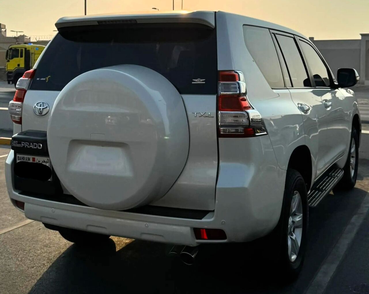 Manama, Vehicles, Cars & Trucks , BHD 10,  Toyota Prado TXL V4 2.7 (Bahrain Agency Toyota Maintained),  2016,  Automatic,  25000 KM,  Toyota Prado  TXL V4 2.7 (Bahrain Agency Toyota Maintained)
