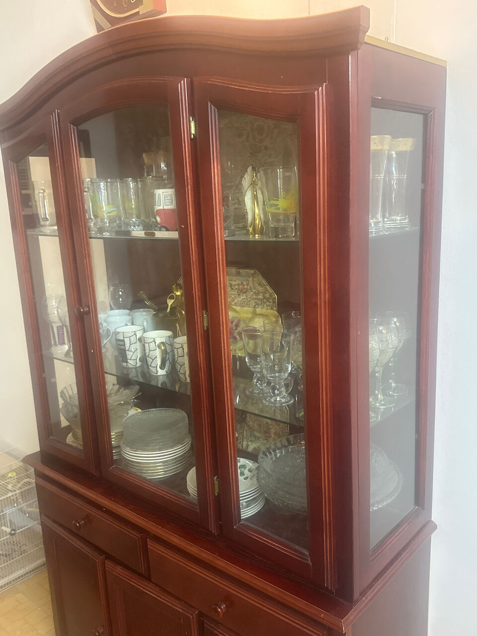 Al Malaz, Furniture, SAR 950,  Wooden Cupboard And 6 Seater Wooden  Dining Table For Sale