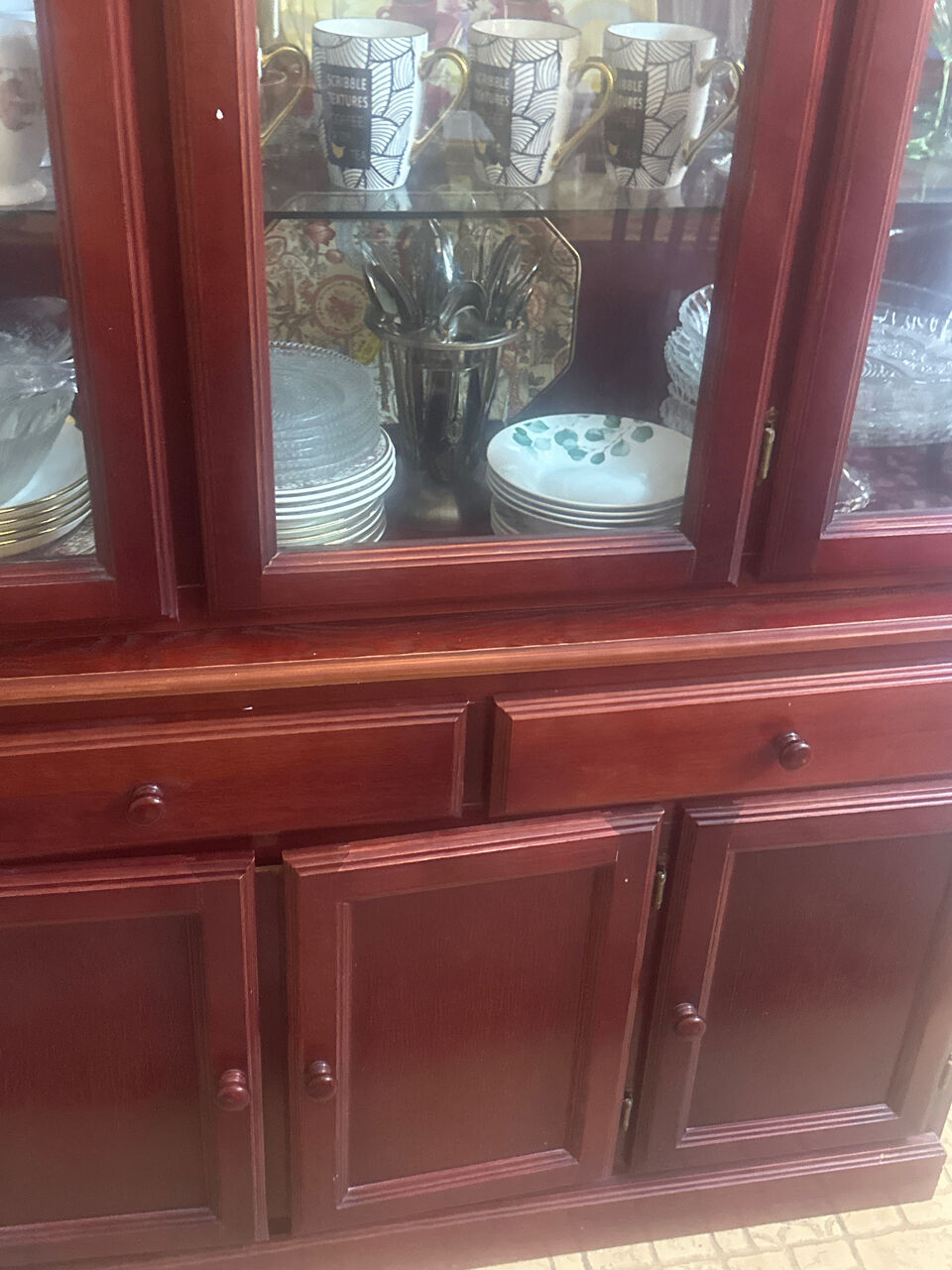 Al Malaz, Furniture, SAR 950,  Wooden Cupboard And 6 Seater Wooden  Dining Table For Sale