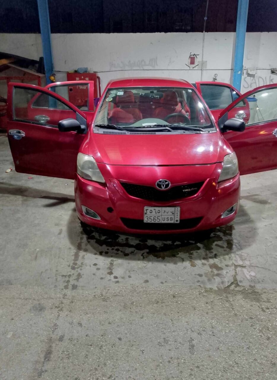 Jeddah, Vehicles, Cars & Trucks , SAR 14000,  Toyota Yaris,  2011,  Manual,  390000 KM,